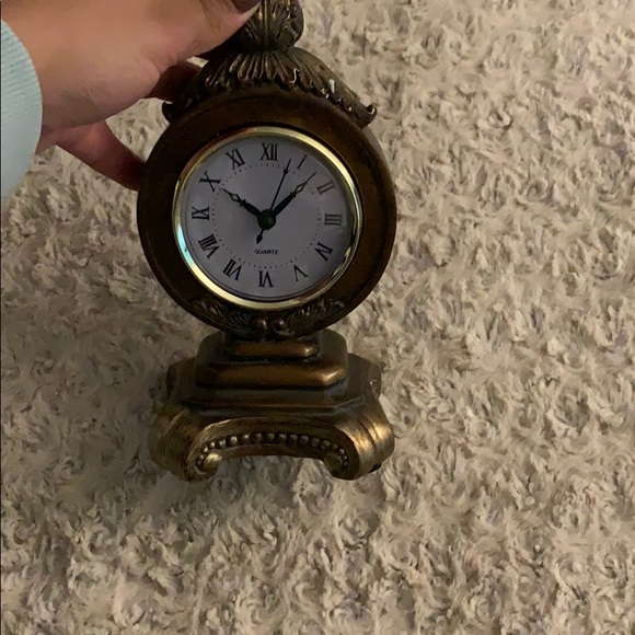 ✨Classic Clock✨ - Picture 7 of 7